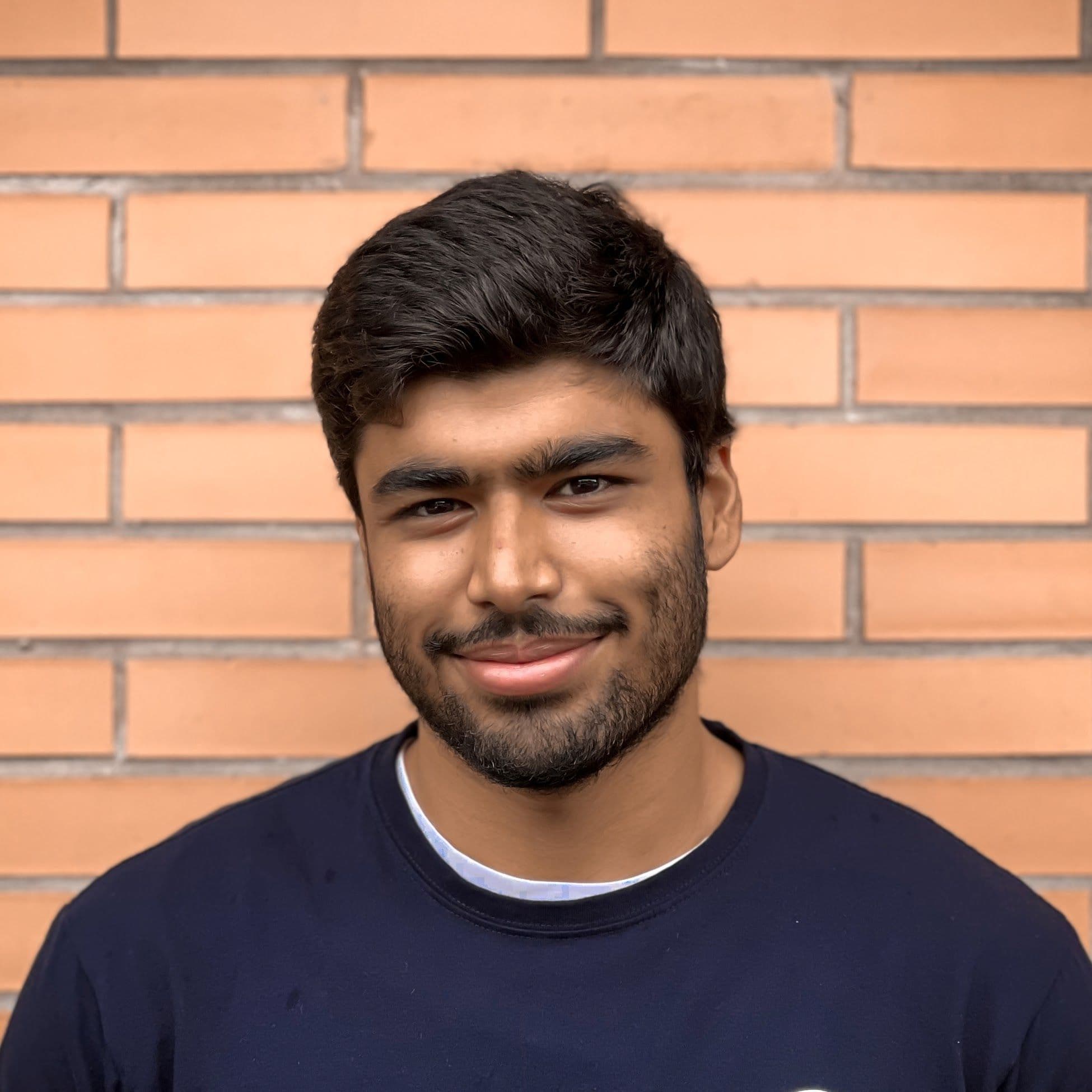 Author image Viren Dhanwani